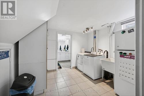 1824 Elgin Street, Cornwall, ON - Indoor Photo Showing Laundry Room