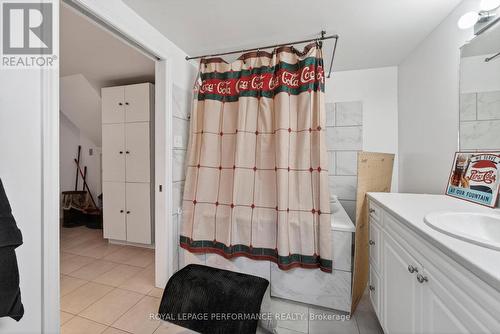 1824 Elgin Street, Cornwall, ON - Indoor Photo Showing Bathroom