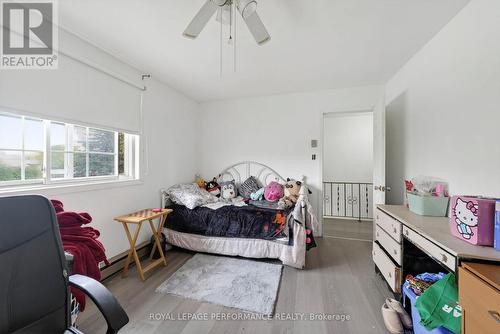 1824 Elgin Street, Cornwall, ON - Indoor Photo Showing Bedroom