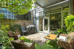 142 - 201 CARLAW AVENUE Toronto, ON M4M 2S3