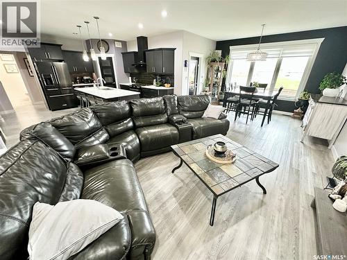 1 Lloyd Avenue, Fillmore, SK 
