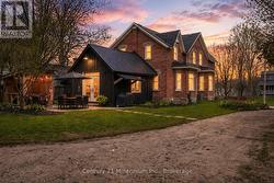 16 PETER STREET Grey Highlands, ON N0C 1E0