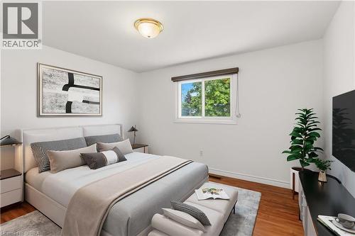 51 Metcalfe Crescent Unit# C, Brantford, ON - Indoor Photo Showing Bedroom