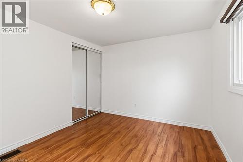 51 Metcalfe Crescent Unit# C, Brantford, ON - Indoor Photo Showing Other Room