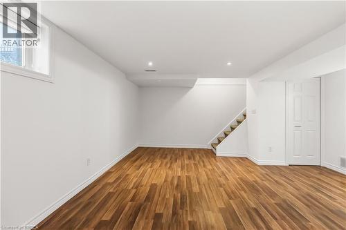51 Metcalfe Crescent Unit# C, Brantford, ON - Indoor Photo Showing Other Room
