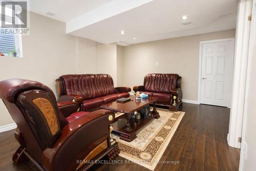 5 Castlegate Boulevard, Brampton, ON - Indoor