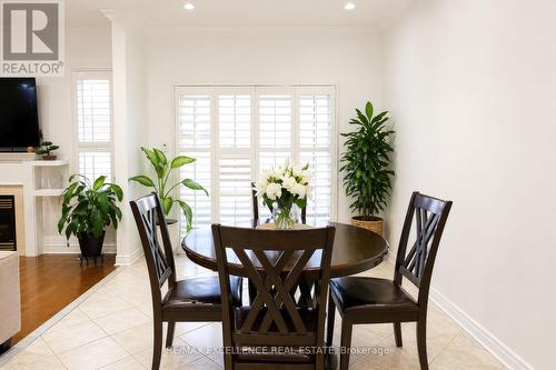 5 Castlegate Boulevard, Brampton, ON - Indoor Photo Showing Dining Room