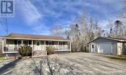 41 Thomas Street  Enfield, NS B2T 1T7