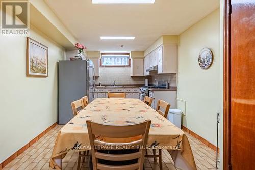1400 Bough Beeches Boulevard, Mississauga, ON - Indoor Photo Showing Dining Room
