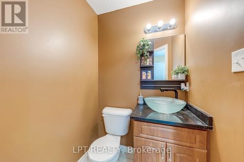 Powder room on main floor - 6 - 10 Fallowfield Drive, Kitchener, ON - Indoor Photo Showing Bathroom