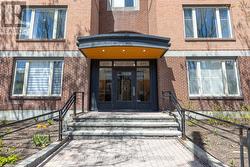 107 - 499 SUNNYSIDE AVENUE W  Ottawa, ON K1S 0S8