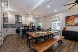 KITCHEN/DINING - 