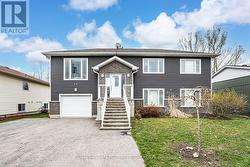 25 BAY STREET Tay, ON L0K 2A0