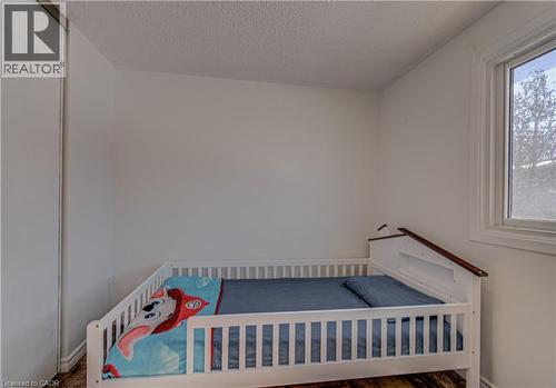277 Pioneer Drive, Kitchener, ON - Indoor Photo Showing Bedroom