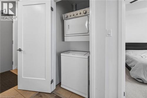 10 Concord Place Unit# 516, Grimsby, ON - Indoor Photo Showing Laundry Room