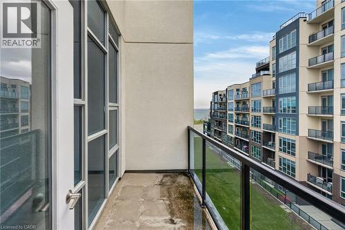 10 Concord Place Unit# 516, Grimsby, ON - Outdoor With Exterior