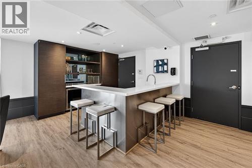 10 Concord Place Unit# 516, Grimsby, ON - Indoor