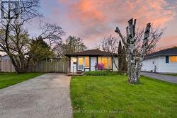 1121 NORMAN CRESCENT Oshawa (Donevan), ON L1H 7W9