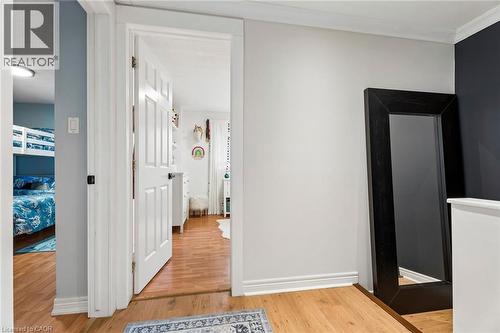 490 Knightsbridge Crescent, Ancaster, ON - Indoor Photo Showing Other Room