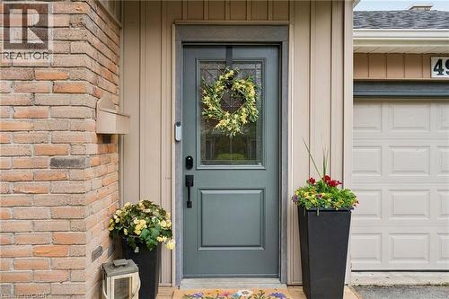 490 Knightsbridge Crescent, Ancaster, ON - Outdoor With Exterior