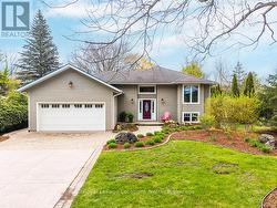 138 RUSSELL STREET W Blue Mountains, ON N0H 2P0