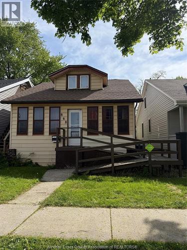 868 JANETTE AVENUE  Windsor, ON N9A 4Z0