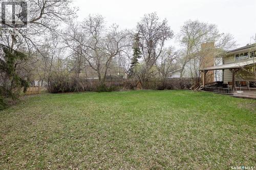 15 Academy Park Road, Regina, SK - Outdoor