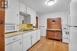 Kitchen - 