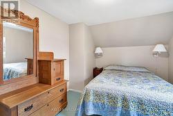 Bedroom 3 - 