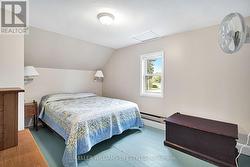 Bedroom 3 - 