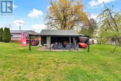 Side view of garage - 