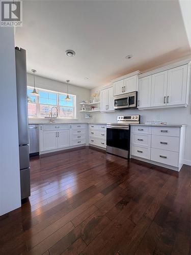 30 Beechside Road, Birchy Bay, NL - Indoor Photo Showing Kitchen