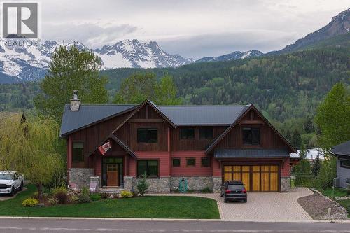 30 Silver Ridge Drive, Fernie, BC - Outdoor With Facade