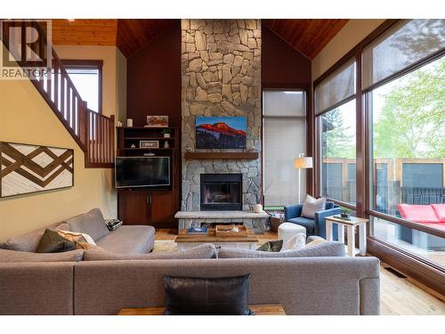 30 Silver Ridge Drive, Fernie, BC - Indoor Photo Showing Living Room With Fireplace