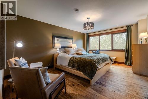 primary bedroom - 30 Silver Ridge Drive, Fernie, BC - Indoor Photo Showing Bedroom