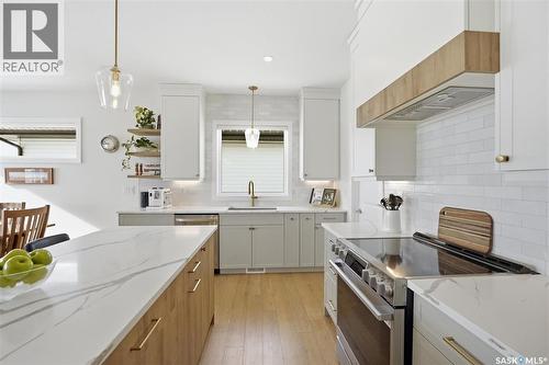 6 515 Delainey Road, Saskatoon, SK - Indoor Photo Showing Kitchen With Upgraded Kitchen