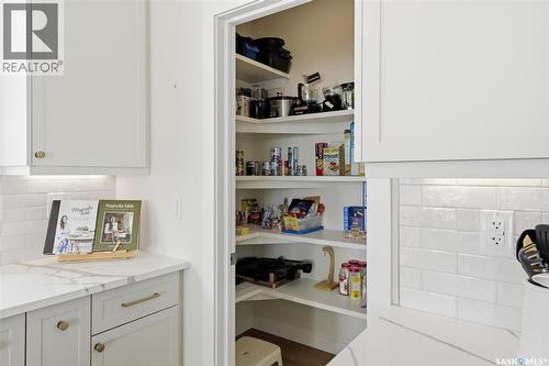 6 515 Delainey Road, Saskatoon, SK - Indoor