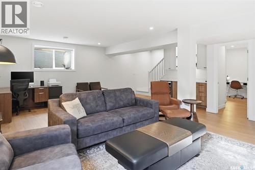 6 515 Delainey Road, Saskatoon, SK - Indoor Photo Showing Living Room
