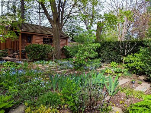 3325 Enniskillen Circle, Mississauga, ON - Outdoor