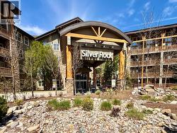1500 MCDONALD Avenue Unit# 425 Fernie, BC V0B 1M1