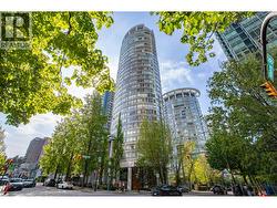 2602 1200 ALBERNI STREET  Vancouver, BC V6E 1A6