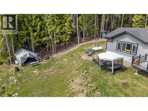7551 Klondike Trail, Anglemont, BC 