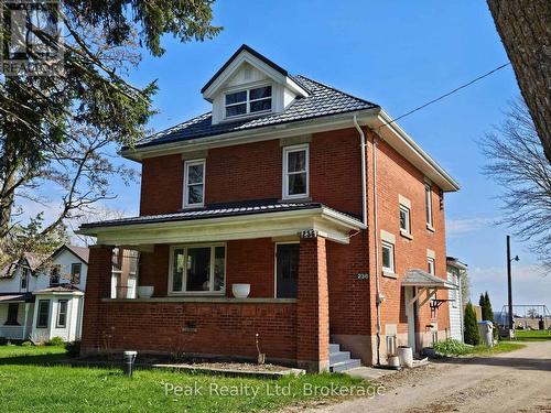 236 HURON ROAD  Perth South (Sebringville), ON N0K 1X0