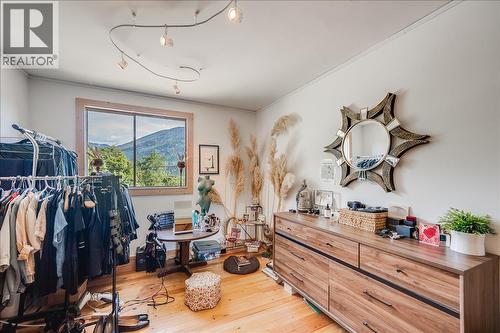 1835 Granite Road, Nelson, BC - Indoor