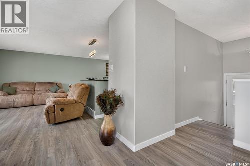 1227 Pascoe Drive E, Moose Jaw, SK - Indoor