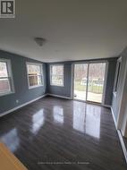 Aux - Sunroom - 