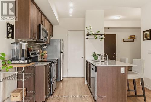 311 - 550 North Service Road, Grimsby, ON - Indoor Photo Showing Kitchen