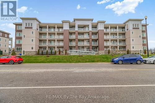 311 - 5 SPOONER CRESCENT  Collingwood, ON L9Y 1T3