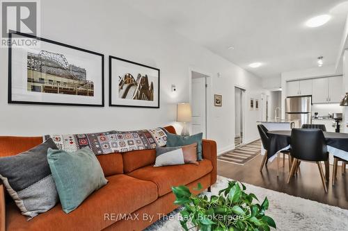 311 - 5 Spooner Crescent, Collingwood, ON - Indoor Photo Showing Living Room