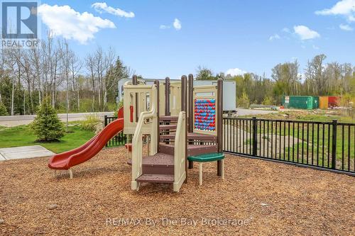 311 - 5 Spooner Crescent, Collingwood, ON - Outdoor